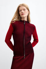 XS