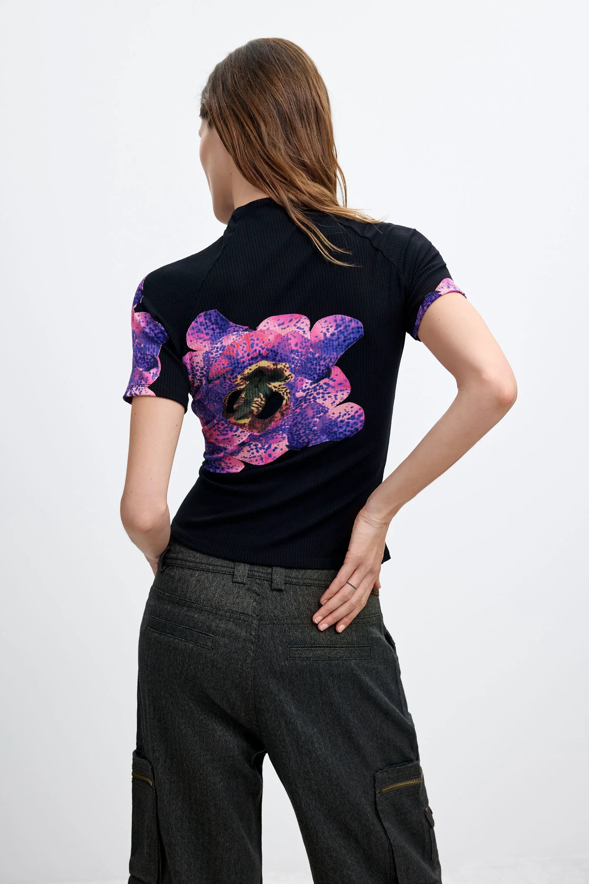XS